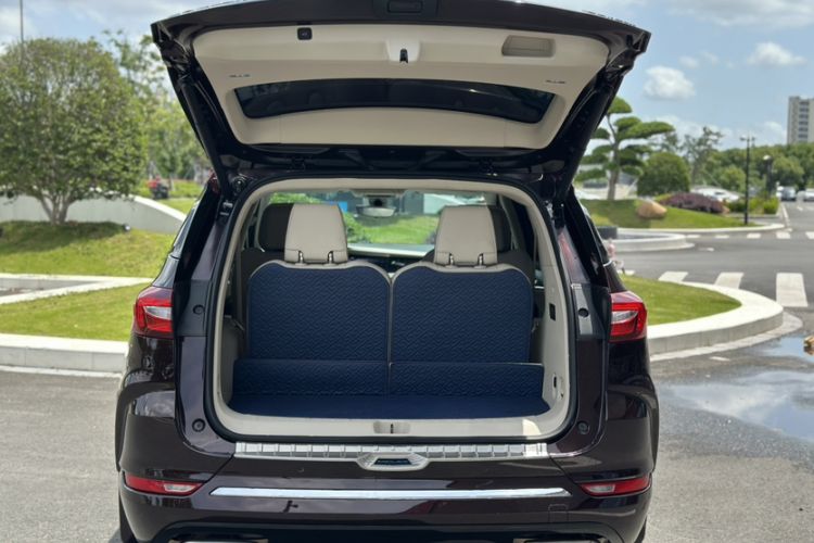 Used Buick Enclave 2022 652T 4x4 Avenir 6-Seater Exterior 3