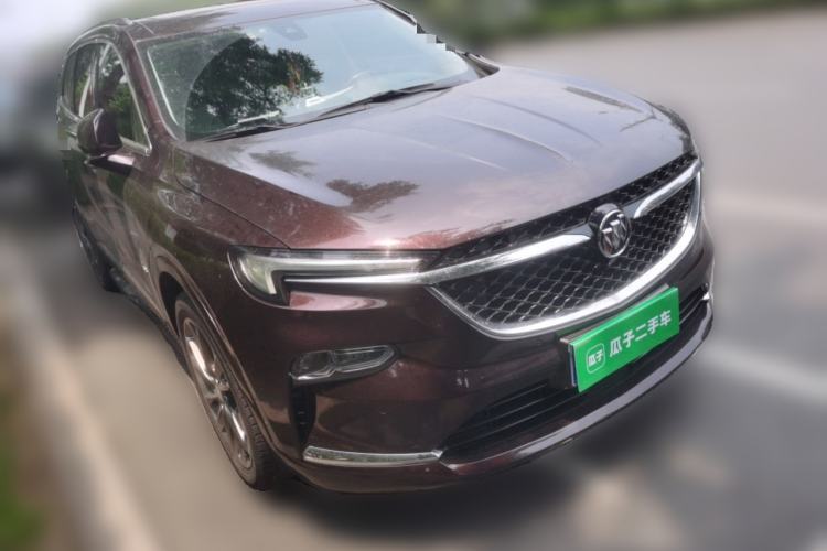 Used Buick Enclave 2022 652T 4x4 Avenir 6-Seater Front Right 45 Deg