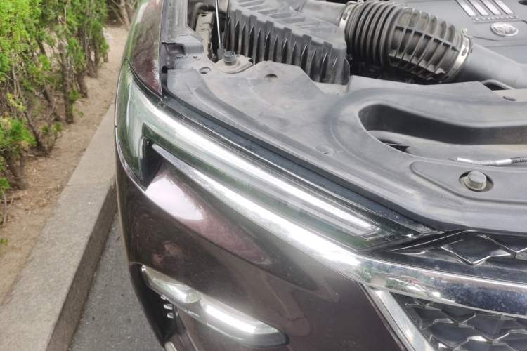 Used Buick Enclave 2022 652T 4x4 Avenir 6-Seater Right Front Headlight