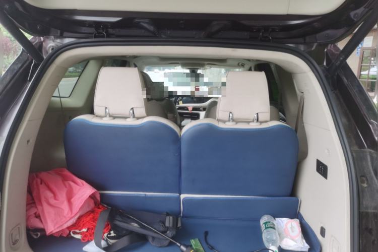Used Buick Enclave 2022 652T 4x4 Avenir 6-Seater Trunk