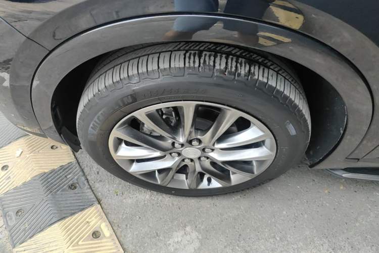 Used Buick Enclave 2022 652T Two-Wheel-Drive Prestige 7-Seater Exterior 4