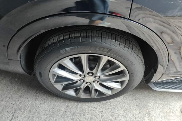 Used Buick Enclave 2022 652T Two-Wheel-Drive Prestige 7-Seater Exterior 5