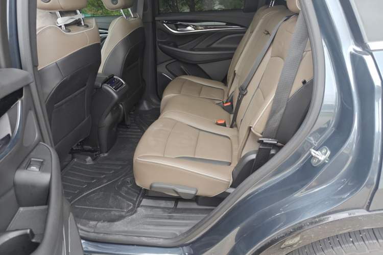 Used Buick Enclave 2022 652T 4x4 Prestige Flagship 7-Seater Left Rear Seat