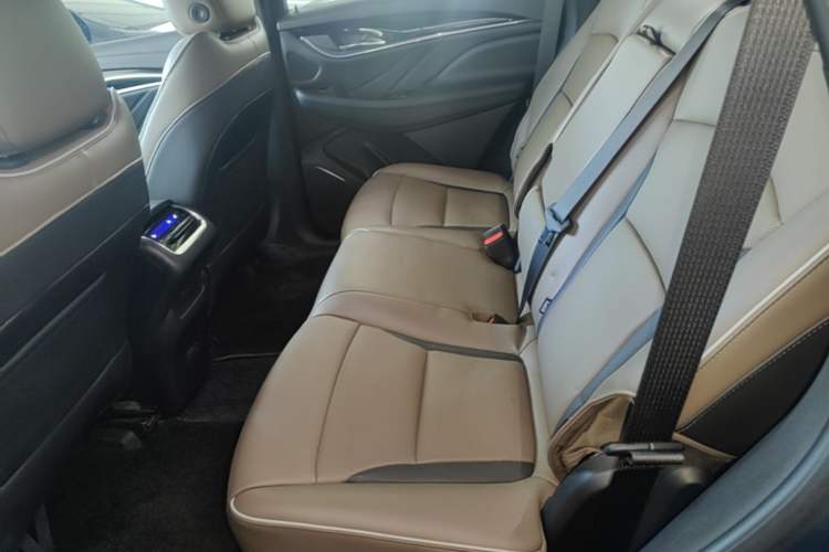 Used Buick Enclave 2022 652T 4x4 Prestige Flagship 7-Seater Left Rear Seat