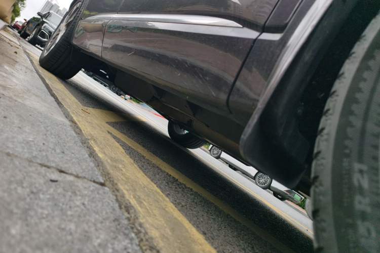 Used Buick Enclave 2022 652T 4x4 Avenir 6-Seater Chassis Front Right