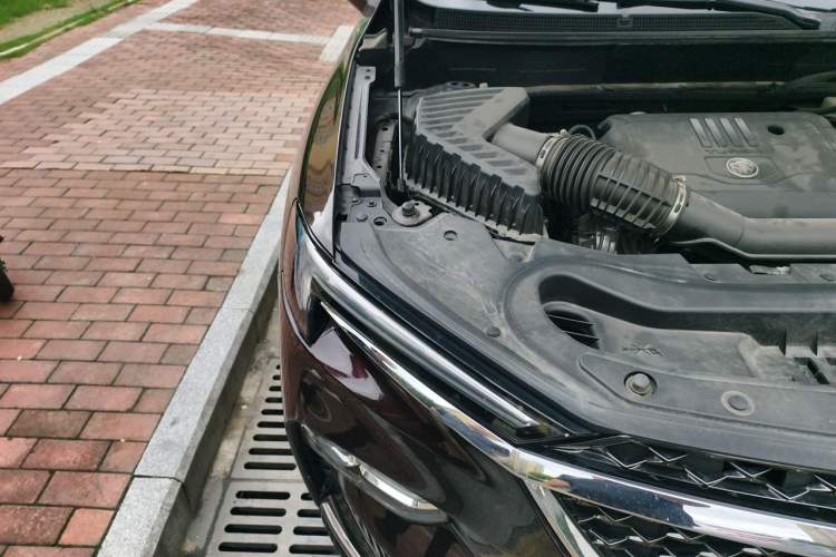 Used Buick Enclave 2022 652T 4x4 Avenir 6-Seater Engine Bay Right