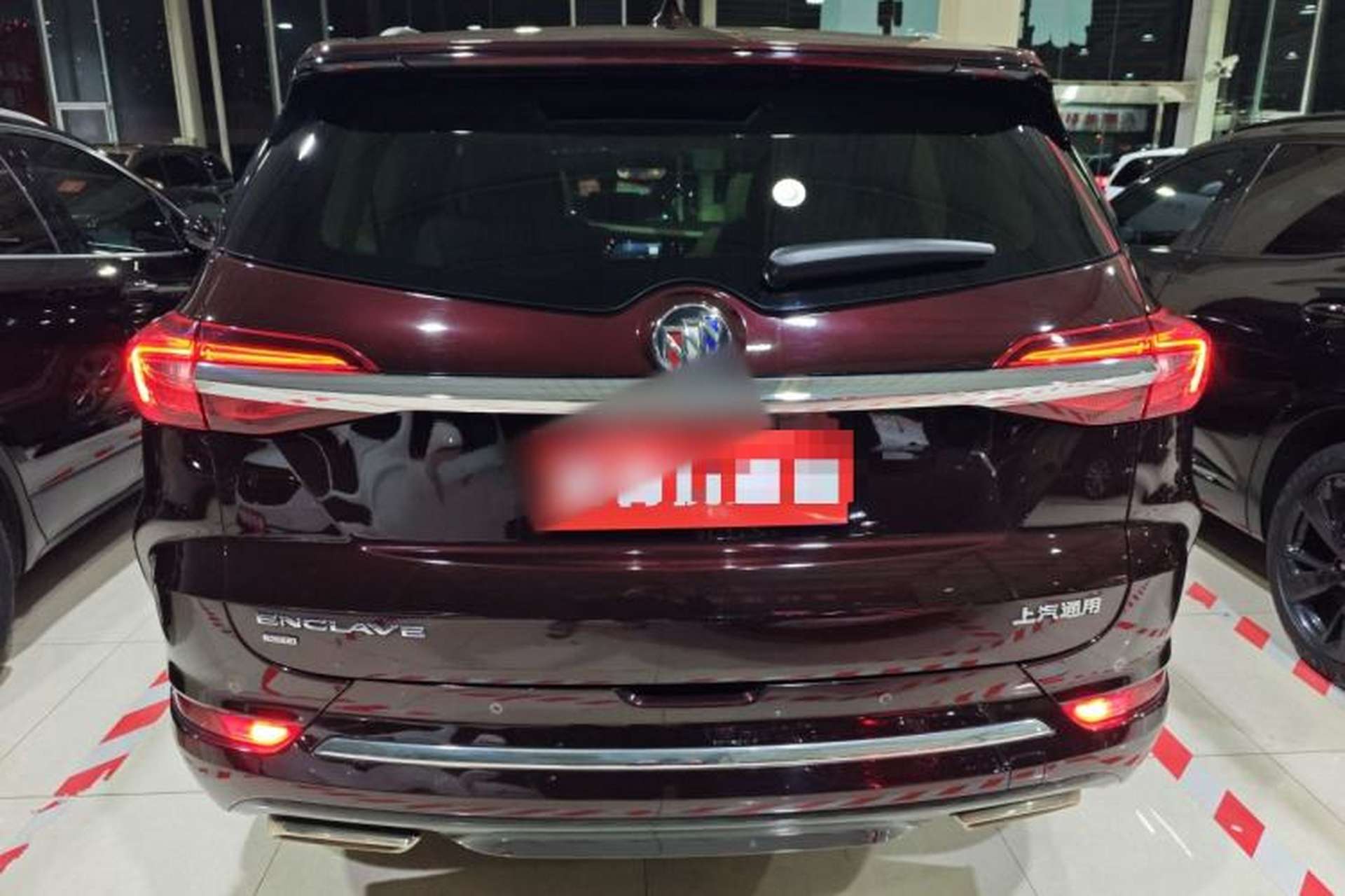 Used Buick Enclave 2022 652T 4x4 Avenir 6-Seater Exterior 4