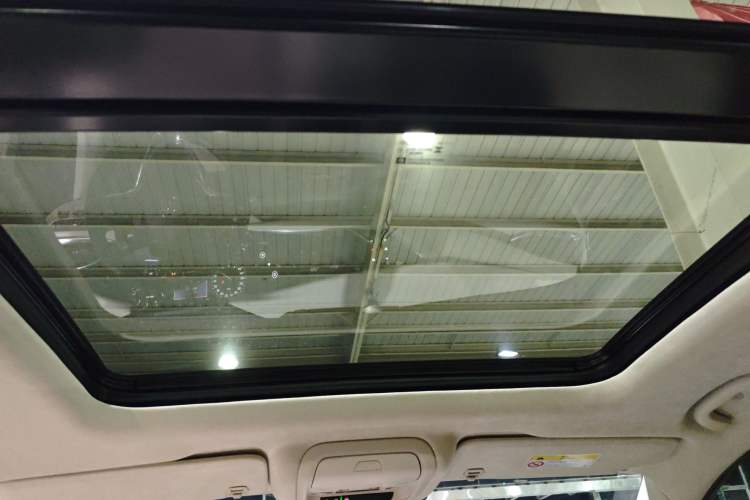 Used Buick Enclave 2022 652T 4x4 Avenir 6-Seater Headliner