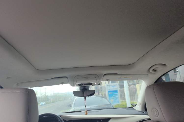 Used Buick Enclave 2022 652T 4x4 Avenir 6-Seater Headliner