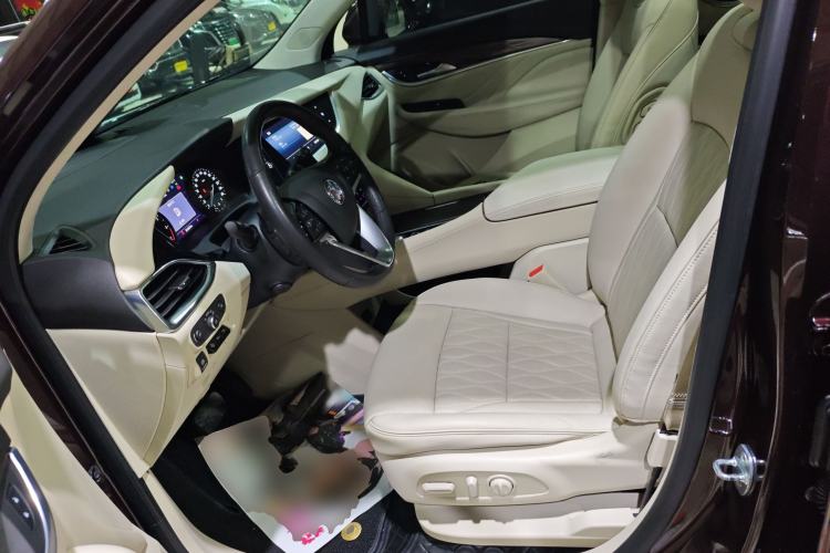 Used Buick Enclave 2022 652T 4x4 Avenir 6-Seater Left Front Seat