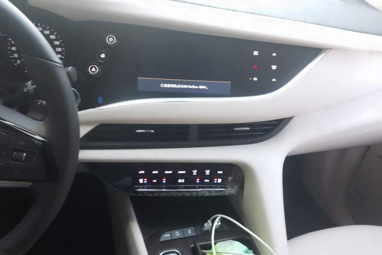 Used Buick Enclave 2022 652T 4x4 Avenir 6-Seater Audio And AC Panel