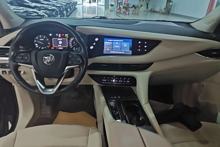 Used Buick Enclave 2022 652T 4x4 Avenir 6-Seater Center Console