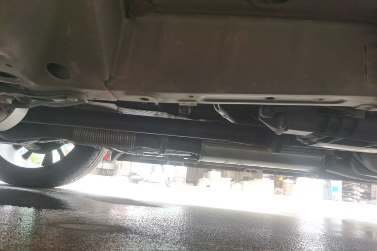 Used Buick Enclave 2022 652T 4x4 Avenir 6-Seater Chassis Front Left