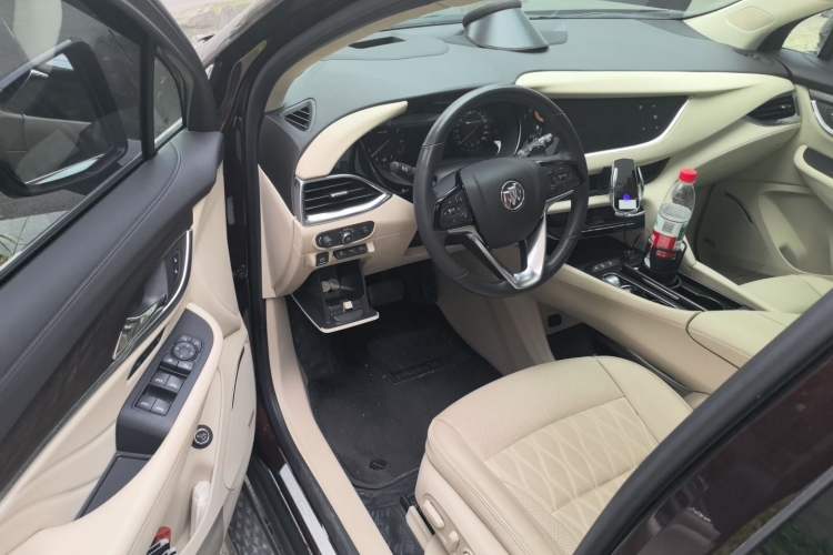 Used Buick Enclave 2022 652T 4x4 Avenir 6-Seater Driver Seat