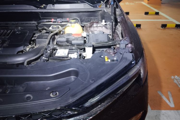 Used Buick Enclave 2022 652T 4x4 Avenir 6-Seater Engine Bay Left