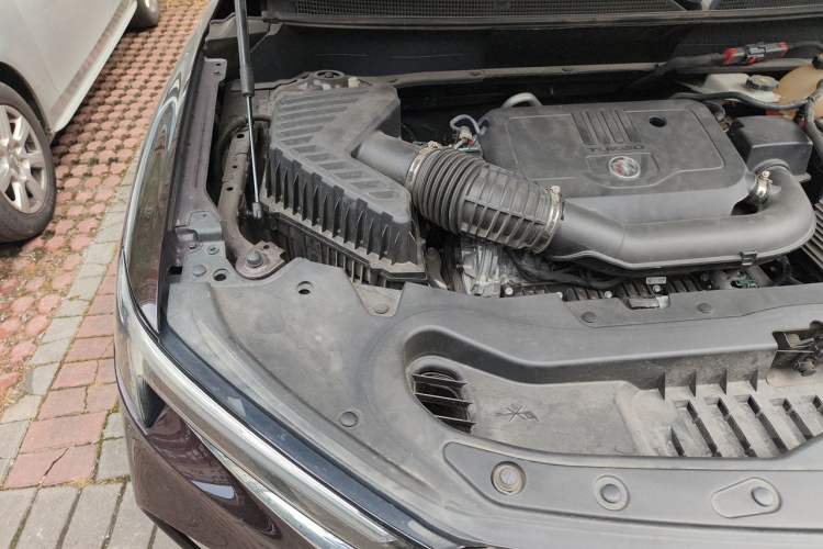 Used Buick Enclave 2022 652T 4x4 Avenir 6-Seater Engine Bay Right