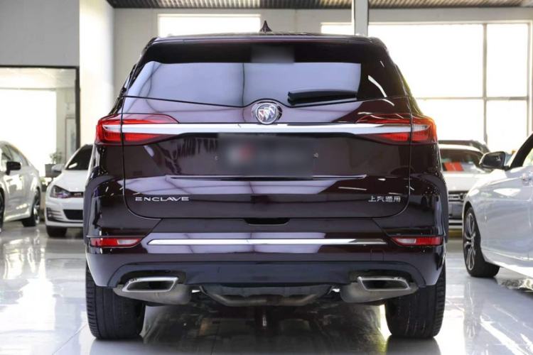 Used Buick Enclave 2022 652T 4x4 Avenir 6-Seater Exterior 5