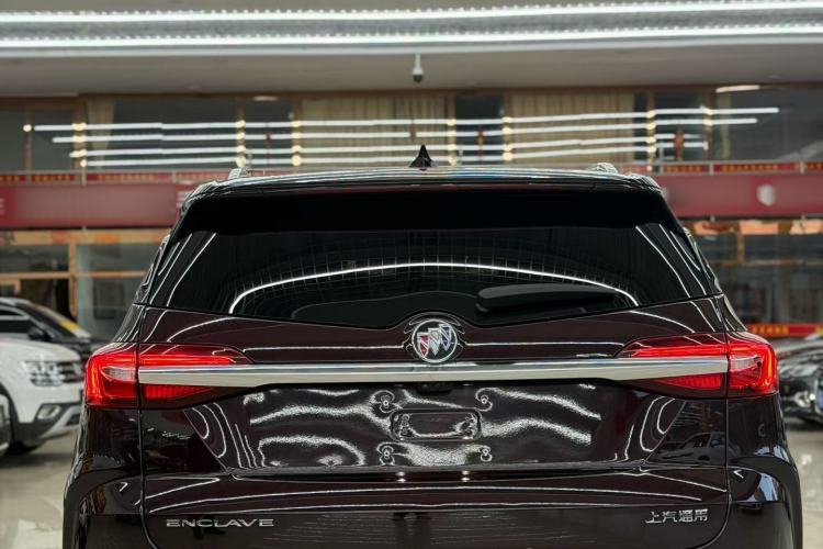 Used Buick Enclave 2022 652T 4x4 Avenir 6-Seater Exterior 5