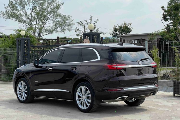 Used Buick Enclave 2022 652T 4x4 Avenir 6-Seater Exterior 5