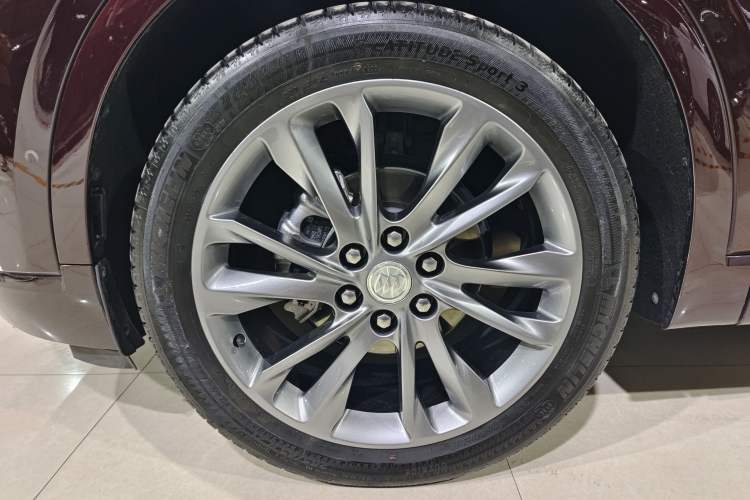 Used Buick Enclave 2022 652T 4x4 Avenir 6-Seater Exterior 7