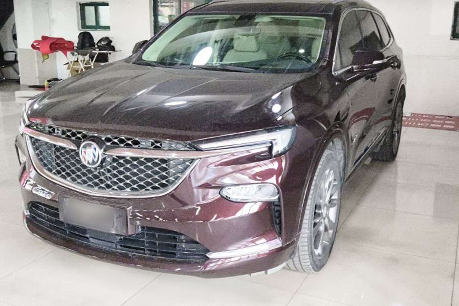 Used Buick Enclave 2022 652T 4x4 Avenir 6-Seater Front Left 45 Deg