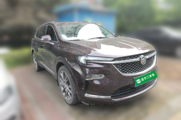Used Buick Enclave 2022 652T 4x4 Avenir 6-Seater Front Right 45 Deg