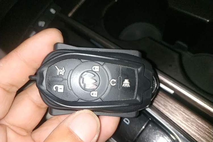 Used Buick Enclave 2022 652T 4x4 Avenir 6-Seater Interior 1