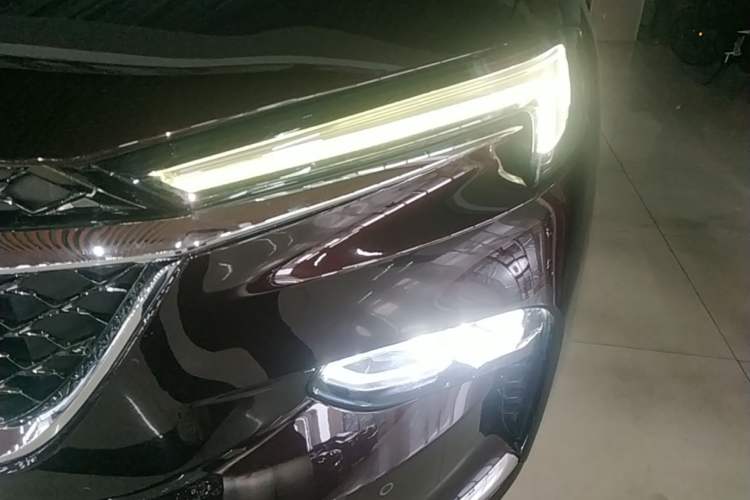 Used Buick Enclave 2022 652T 4x4 Avenir 6-Seater Left Front Headlight