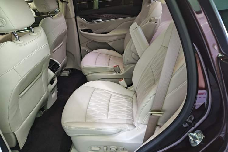 Used Buick Enclave 2022 652T 4x4 Avenir 6-Seater Left Rear Seat