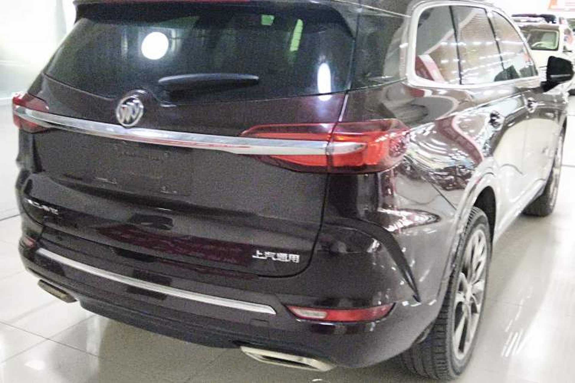 Used Buick Enclave 2022 652T 4x4 Avenir 6-Seater Rear Right 45 Deg