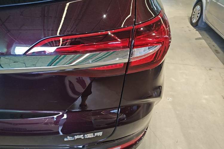 Used Buick Enclave 2022 652T 4x4 Avenir 6-Seater Right Rear Taillight