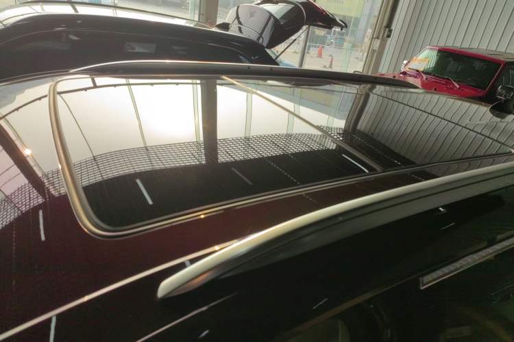 Used Buick Enclave 2022 652T 4x4 Avenir 6-Seater Roof