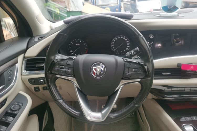 Used Buick Enclave 2022 652T 4x4 Avenir 6-Seater Steering Wheel