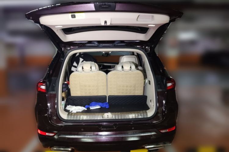 Used Buick Enclave 2022 652T 4x4 Avenir 6-Seater Trunk
