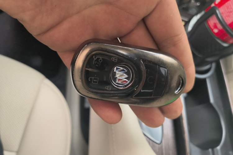 Used Buick Enclave 2022 652T 4x4 Avenir 6-Seater Vehicle Key