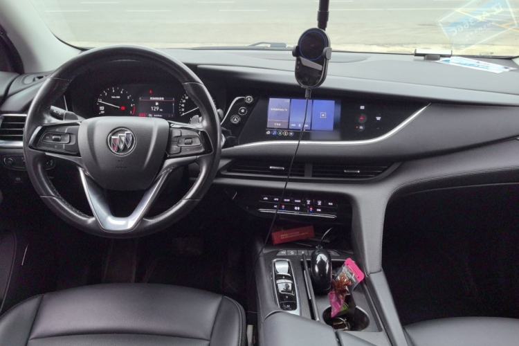 Used Buick Enclave 2022 652T Two-Wheel-Drive Prestige 7-Seater Center Console