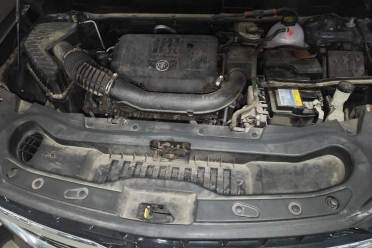 Used Buick Enclave 2022 652T Two-Wheel-Drive Prestige 7-Seater Engine Bay