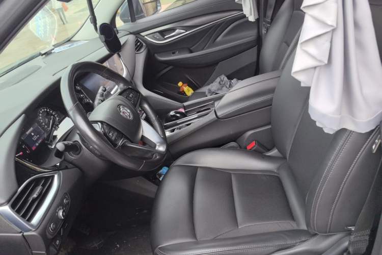 Used Buick Enclave 2022 652T Two-Wheel-Drive Prestige 7-Seater Left Front Seat