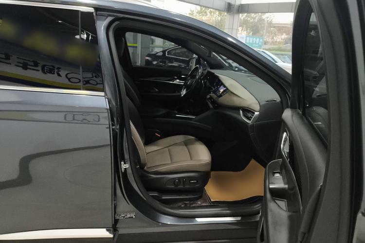 Used Buick Enclave 2022 652T 4x4 Prestige Flagship 7-Seater Right Front Seat