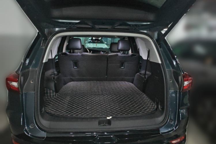 Used Buick Enclave 2022 652T Two-Wheel-Drive Prestige 7-Seater Trunk