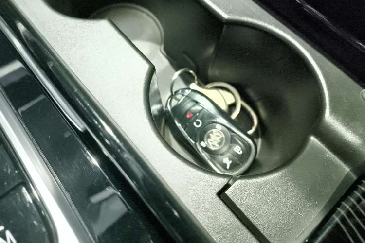 Used Buick Enclave 2022 652T 4x4 Prestige Flagship 7-Seater Vehicle Key
