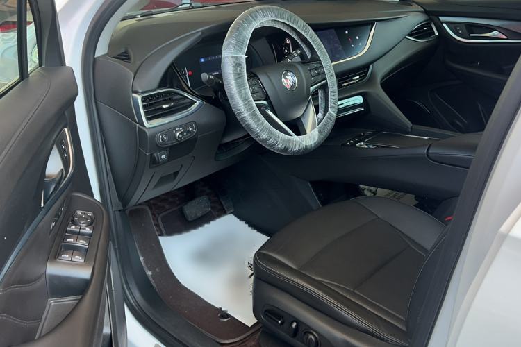 Used Buick Enclave 2022 652T Two-Wheel-Drive Prestige 7-Seater Interior 1