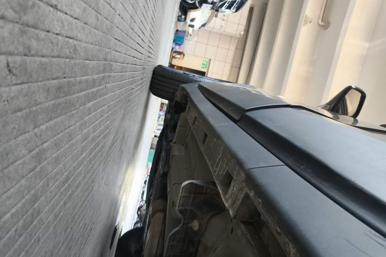 Used Buick Encore 2017 18T Automatic Two-Wheel Drive Urban Leading Model Left Side Sill