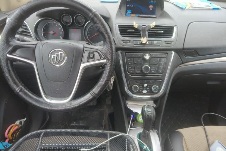 Used Buick Encore 2013 1.4T Automatic Two-Wheel Drive Elite Model Center Console