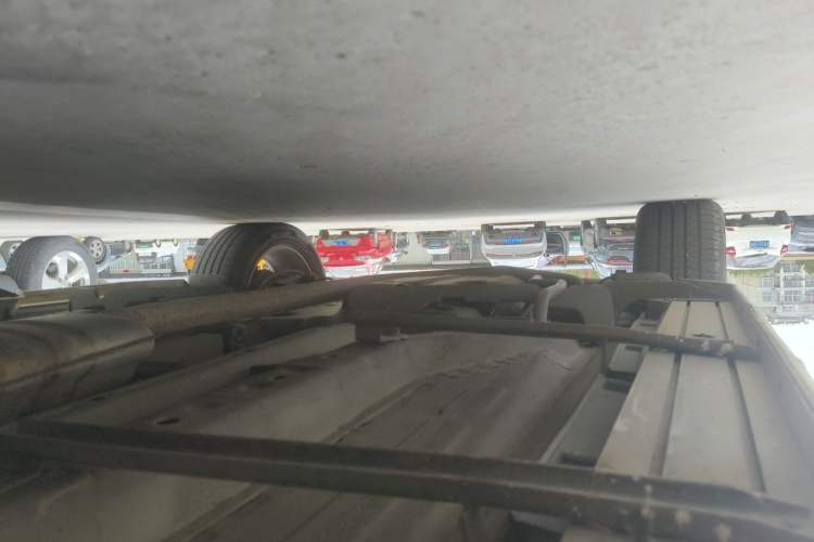 Used Buick Encore 2013 1.4T Automatic Two-Wheel Drive Elite Model Chassis Front Right