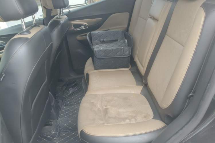 Used Buick Encore 2013 1.4T Automatic Two-Wheel Drive Elite Model Left Rear Seat