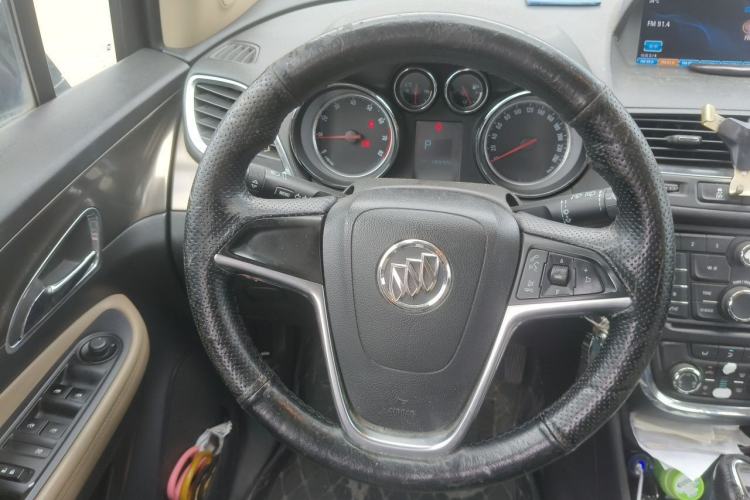 Used Buick Encore 2013 1.4T Automatic Two-Wheel Drive Elite Model Steering Wheel