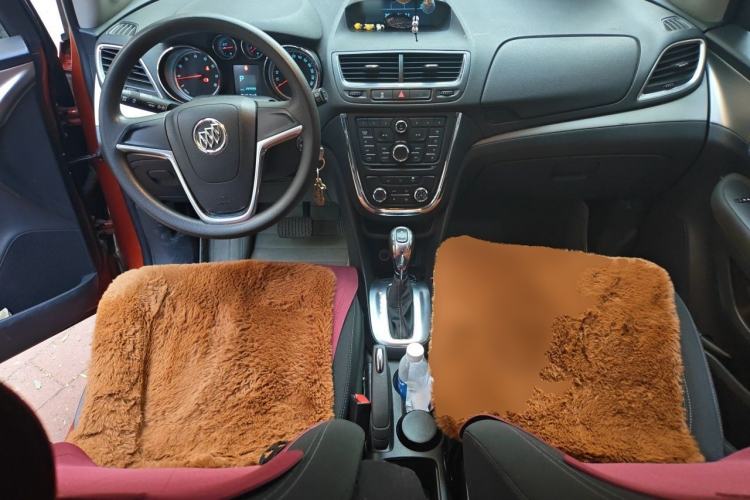 Used Buick Encore 2013 1.4T Automatic Two-Wheel Drive Elite Model Center Console