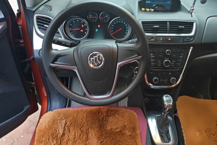 Used Buick Encore 2013 1.4T Automatic Two-Wheel Drive Elite Model Steering Wheel