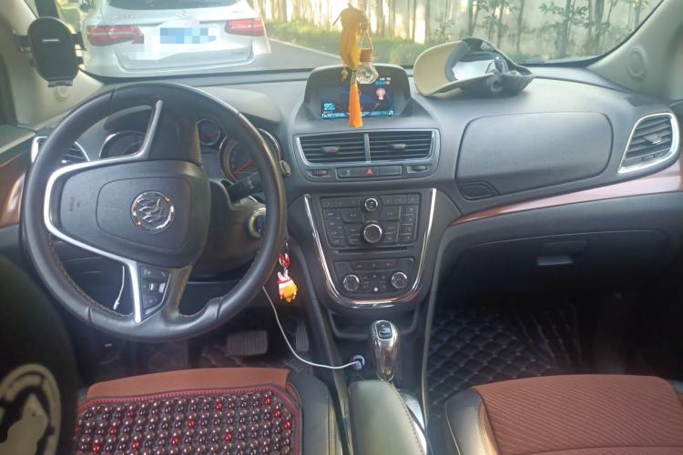 Used Buick Encore 2013 1.4T Automatic Two-Wheel Drive Leading Model Center Console